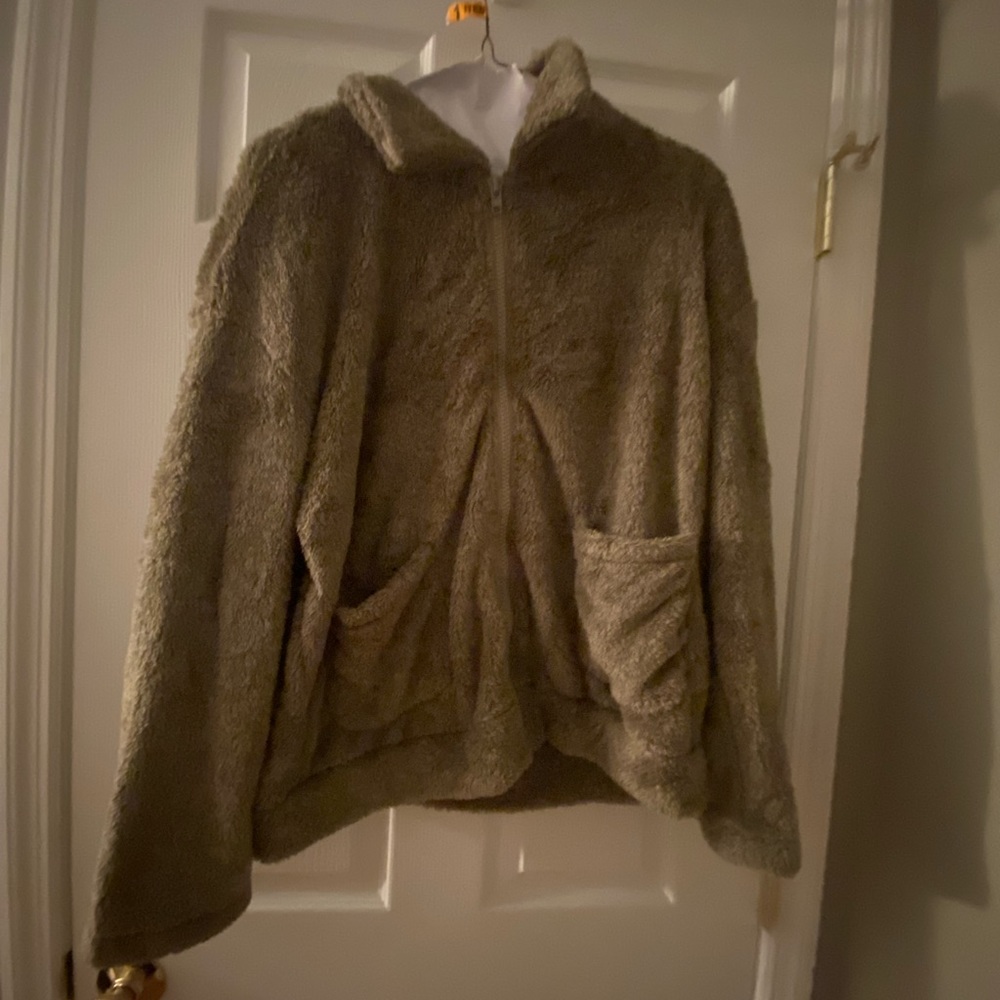 Fleece zipup